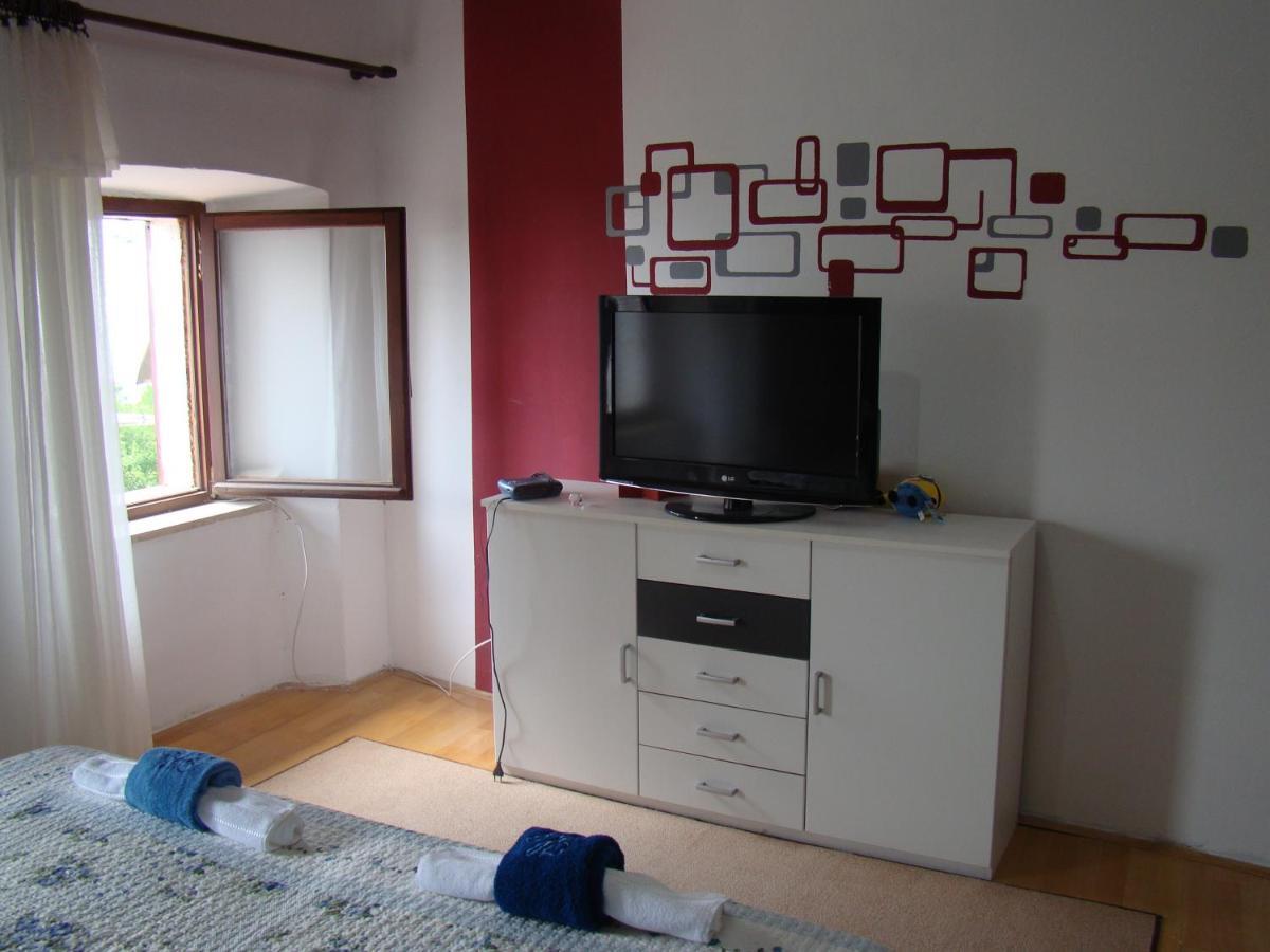 Ferienwohnung Gradina Hreljin Exterior foto
